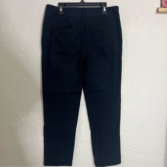 𝅺LOFT Zoe Ankle Navy Blue Eyelet Pants Size 4 - Picture 11 of 11